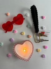 Load image into Gallery viewer, Valentine’s wristlets ❤️🖤