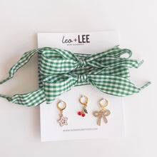 Load image into Gallery viewer, Sneaker and shoe charm lace set