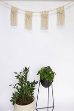 Load image into Gallery viewer, chunky macrame bunting