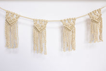 Load image into Gallery viewer, chunky macrame bunting