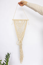 Load image into Gallery viewer, Abbi wall hanging plant hanger