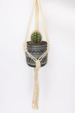 Load image into Gallery viewer, Staple macrame plant hanger
