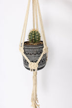 Load image into Gallery viewer, Josephine macrame plant hanger