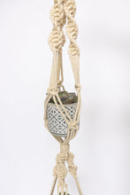 Load image into Gallery viewer, Double macrame plant hanger