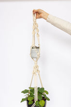 Load image into Gallery viewer, Double macrame plant hanger