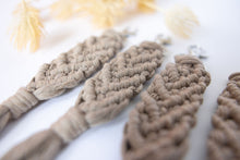 Load image into Gallery viewer, Beige keychain