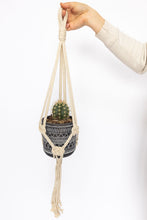 Load image into Gallery viewer, Josephine macrame plant hanger
